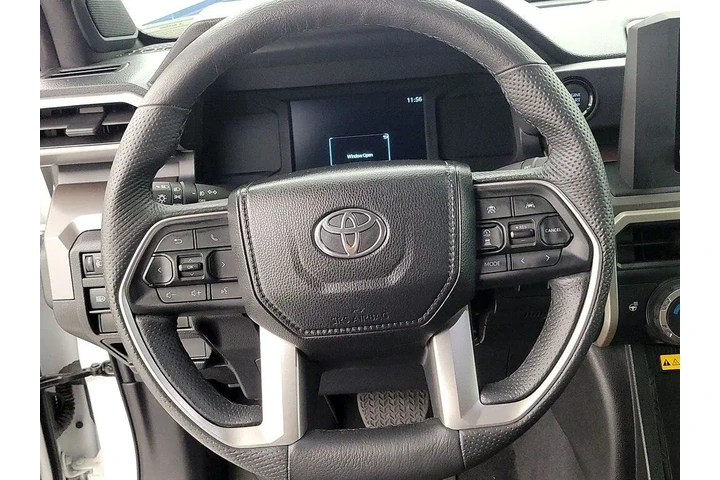 $37998 : Toyota Tacoma 2024 4x4 SR5 4 image 10