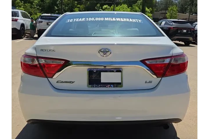 $16883 : Toyota Camry 2016 LE 4dr Sed image 5