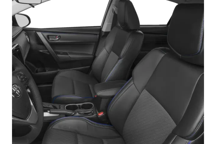 2017 Corolla SE Sedan 4D image 9