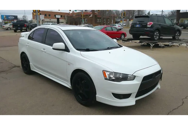 $7999 : 2009 Lancer GTS image 5