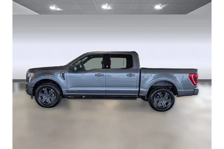 $39698 : Ford F-150 2023 4x4 XLT 4dr image 2