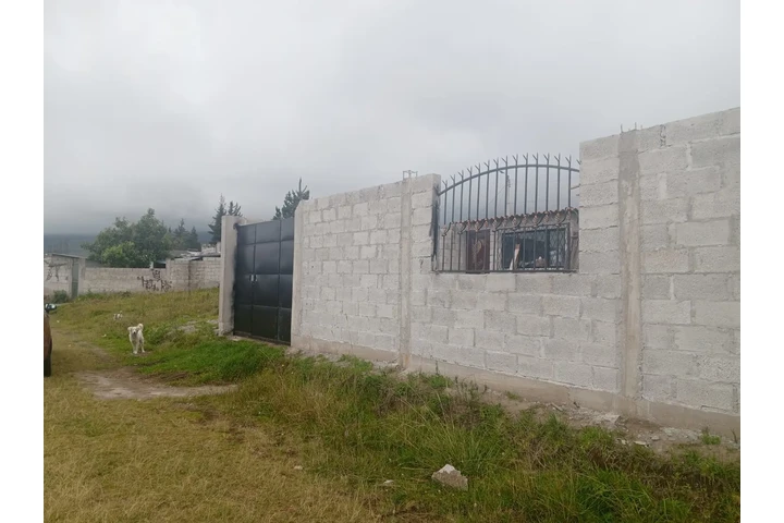 $32000 : Vendo terreno 420m2 y mediagua image 1