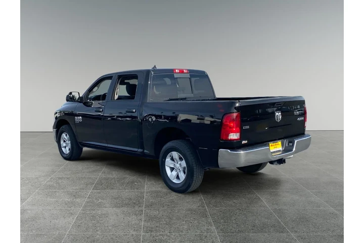 $29900 : Ram 1500 Classic 2023 image 3