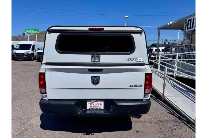 $12950 : 2017 1500 QUAD CAB image 5