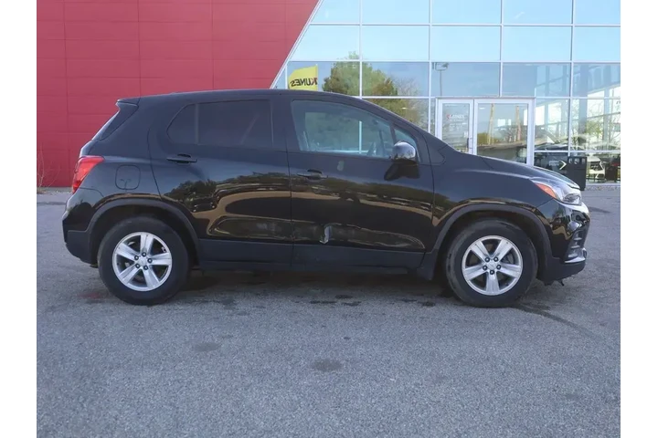 $9477 : Chevrolet Trax 2020 LS 4dr C image 10