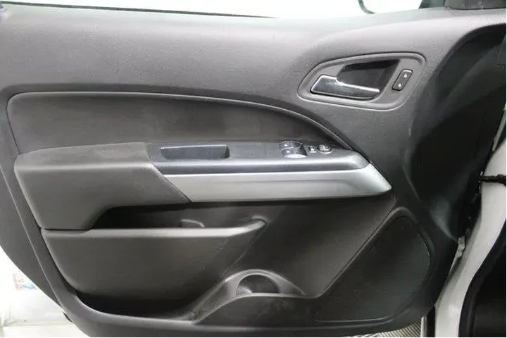 $21951 : Chevrolet Colorado 2022 4x2 image 3