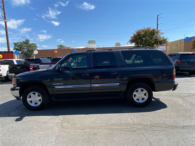 $3488 : 2004 GMC Yukon XL 1500 SLT, N image 4