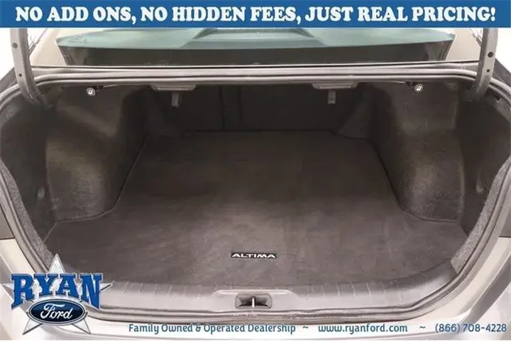 Nissan Altima 2024 2.5 SV 4d image 5