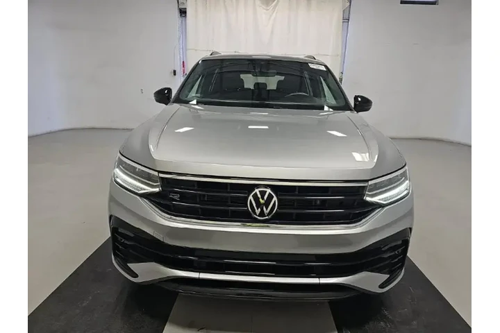 $23690 : Volkswagen Tiguan 2023 SE R- image 2