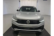 $23690 : Volkswagen Tiguan 2023 SE R- thumbnail