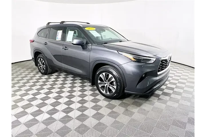 $31500 : Toyota Highlander 2022 XLE 4 image 1