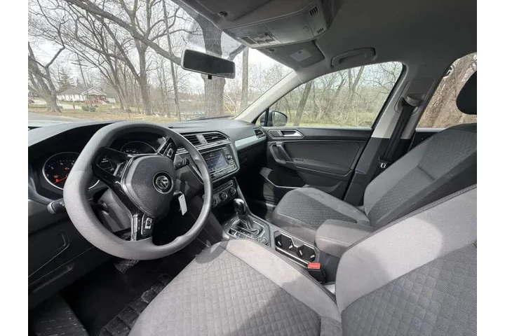 $8999 : 2018 Tiguan 2.0T S 4Motion image 10