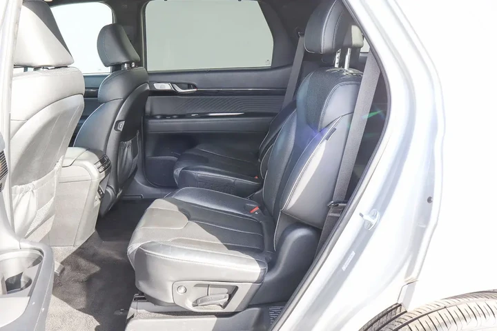 $35188 : 2024 Palisade Calligraphy FWD image 9