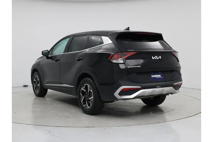 $20998 : Kia Sportage 2023 AWD LX 4dr image 2