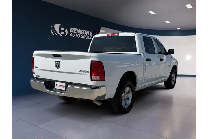 $29390 : Ram 1500 Classic 2023 4x4 SL image 5