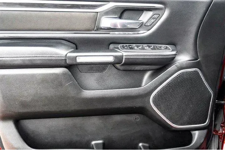 $38999 : Ram 1500 2023 4x4 Laramie 4d image 10