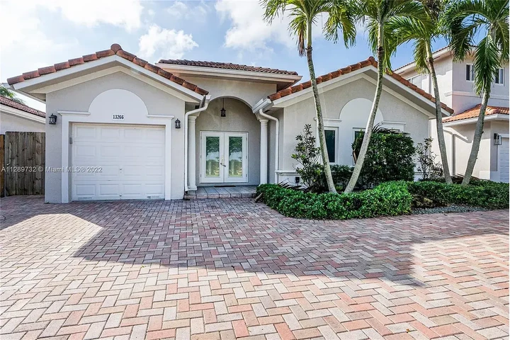 $1200 : 13266 SW 136th Ter, Miami, FL image 8