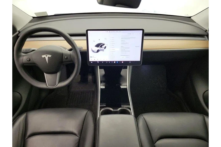 $29998 : Tesla Model Y 2021 AWD Long image 9
