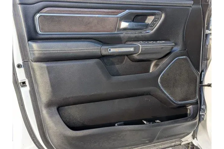 $38974 : Ram 1500 2025 4x4 Laramie 4d image 10