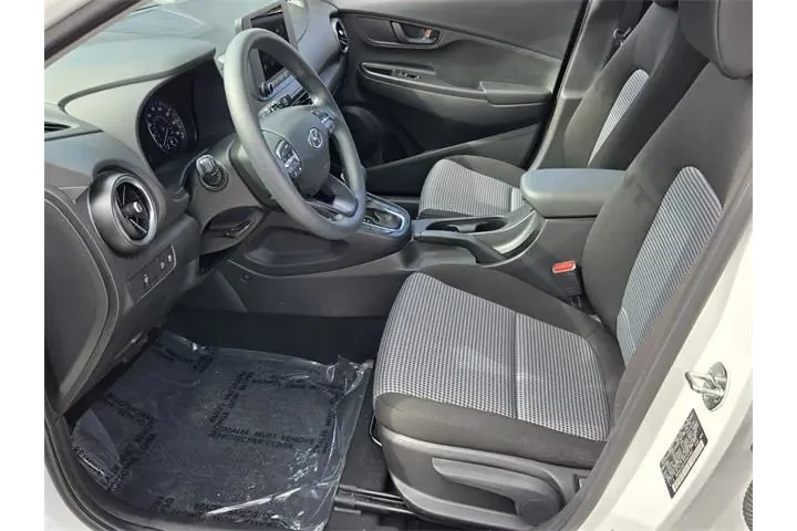 $17487 : Hyundai KONA 2023 AWD SE 4dr image 10