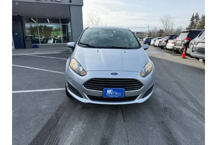 $9299 : 2016 Fiesta SE image 3