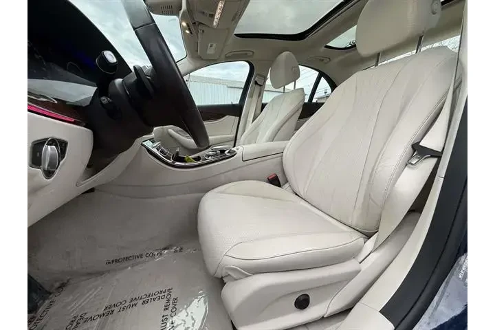 $21144 : Mercedes-Benz E-Class 2020 A image 10