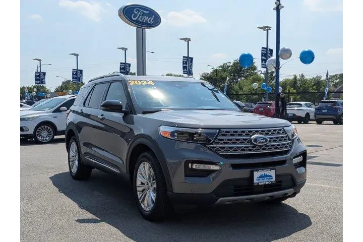 $37999 : Ford Explorer 2024 AWD Limit image 2