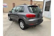 $7946 : 2015 Tiguan S 4Motion thumbnail