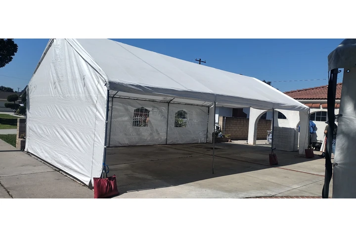 Party rental image 5