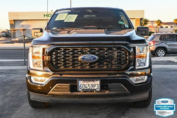 Ford F-150 2022 4x2 XL 4dr S image 2