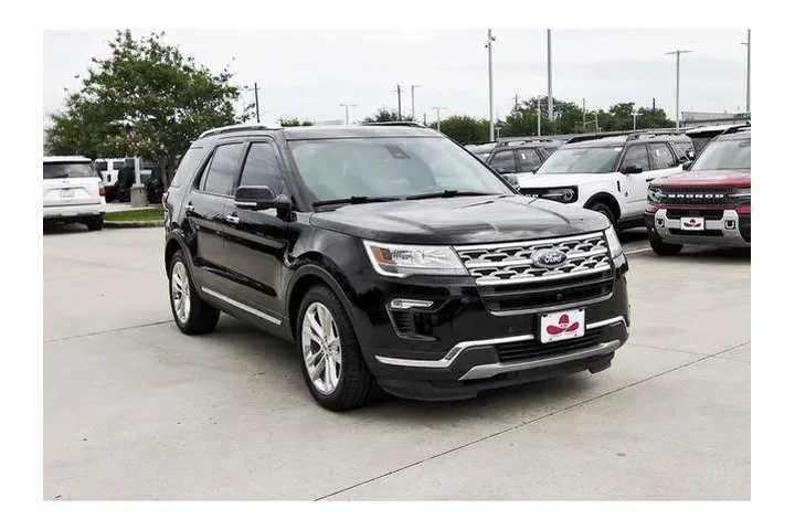 $20900 : Ford Explorer 2019 Limited 4 image 6