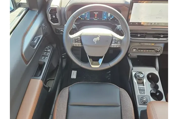 $33396 : Ford Bronco Sport 2025 AWD O image 9