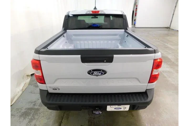 $33735 : Ford Maverick 2025 AWD XLT 4 image 3