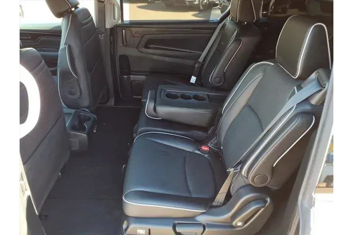 $37810 : Honda Odyssey 2023 Elite 4dr image 6