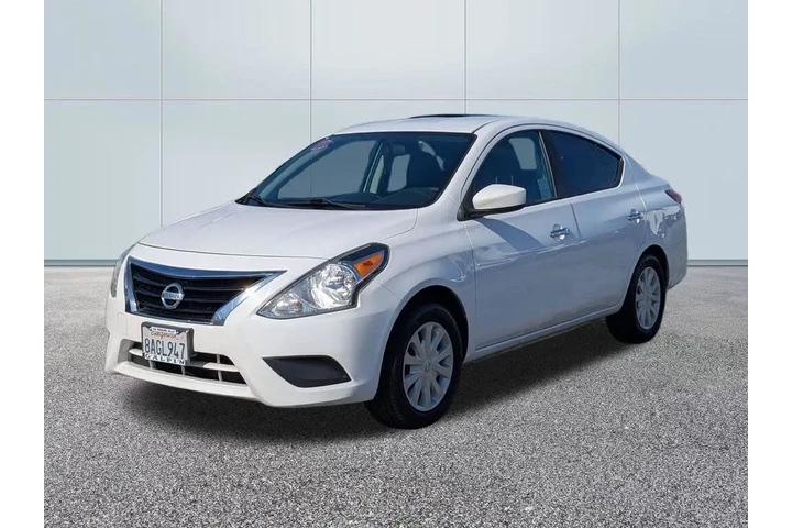$7575 : Nissan Versa 2018 S 4dr Seda image 1