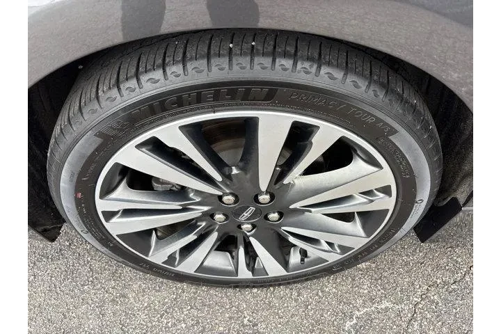 $21985 : Lincoln MKZ 2019 AWD Reserve image 10