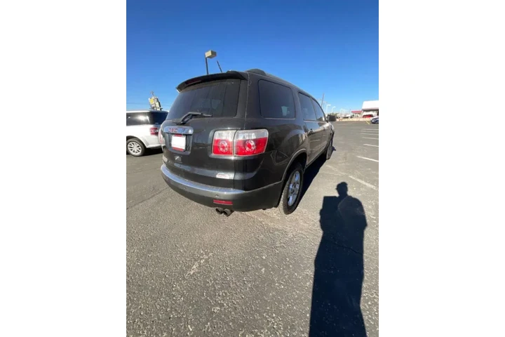 2012 GMC Acadia SLE image 9