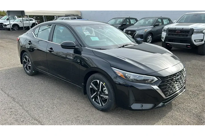 $21288 : Nissan Sentra 2025 SV 4dr Se image 8