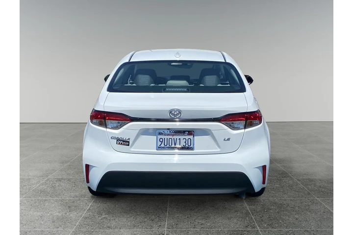 $27180 : Toyota Corolla 2025 LE 4dr S image 4