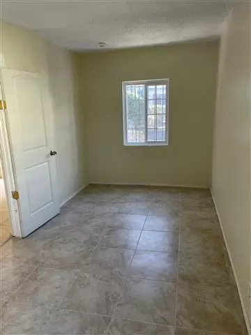 $1995 : 2 bedroom, Los Angeles, image 5