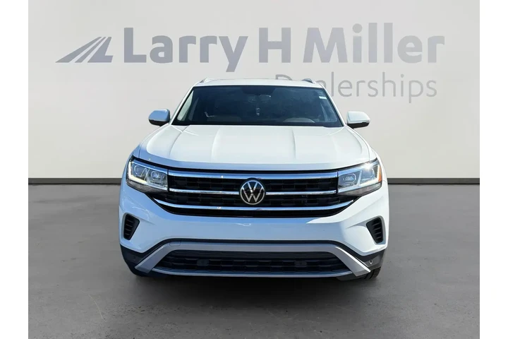 Volkswagen Atlas Cross Sport image 8