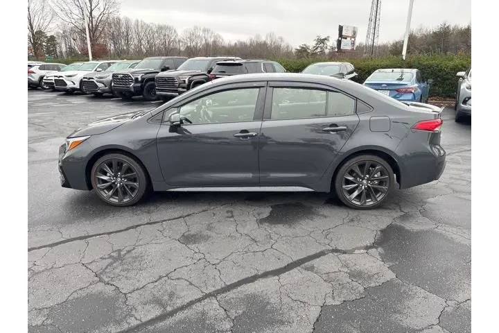 $24243 : Toyota Corolla Hybrid 2024 S image 4