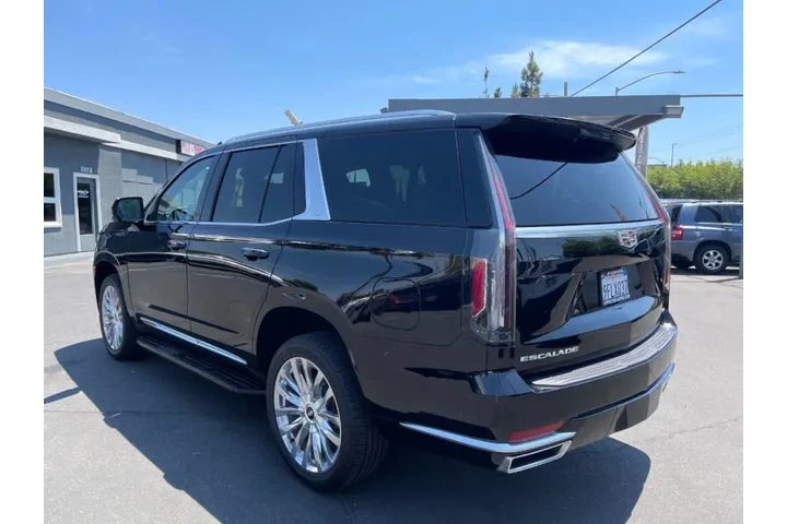 $59998 : 2021 Escalade Premium Luxury image 6