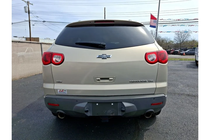 $10300 : 2012 Traverse LTZ AWD image 5