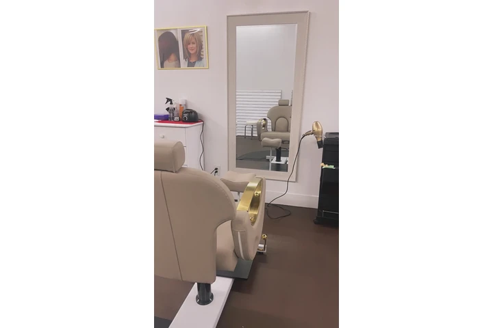 Salón de belleza image 1