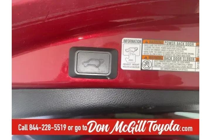 $18457 : Toyota RAV4 2018 AWD XLE 4dr image 8