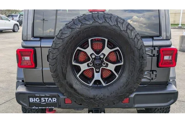 $37300 : Jeep Wrangler Unlimited 2021 image 5