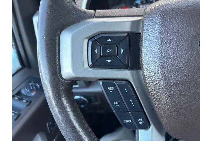 $31988 : Ford F-150 2019 4x4 King Ran image 10