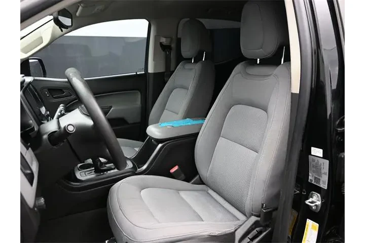 $18800 : Chevrolet Colorado 2021 4x2 image 9