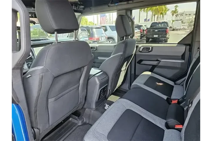 $38990 : Ford Bronco 2022 4x4 Big Ben image 6
